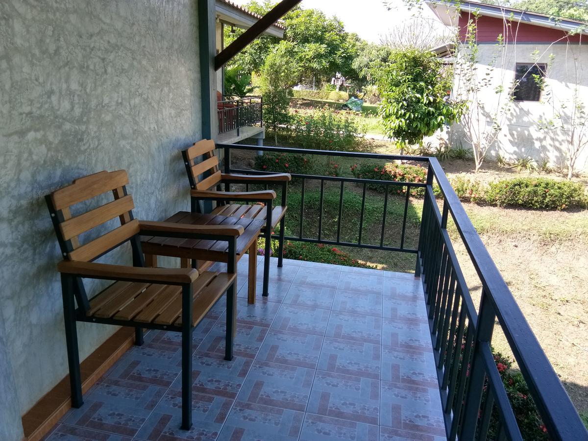 Hotel Ban Suan Sukjai Mae Sariang Exterior foto