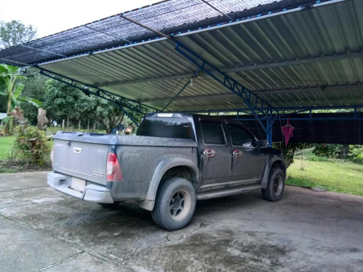 Hotel Ban Suan Sukjai Mae Sariang Exterior foto